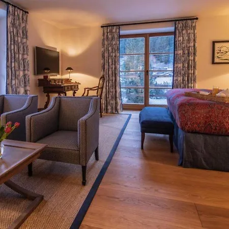 Griffin Chalet *