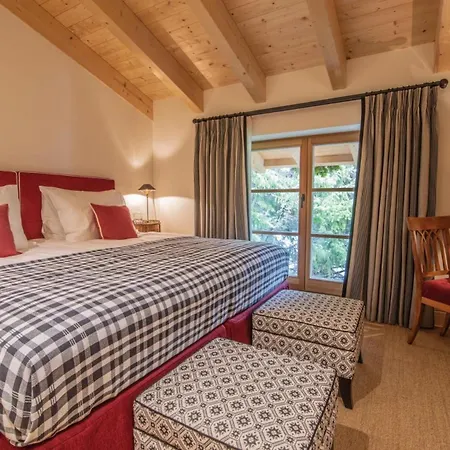 Griffin Chalet